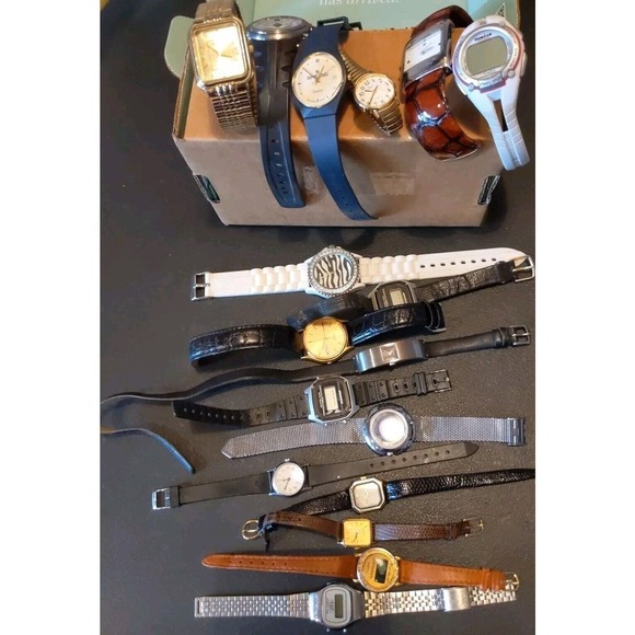 Vintage untested watch lot of 17 Mens Womens watches Aquatech Timex Fashion - Picture 1 of 7